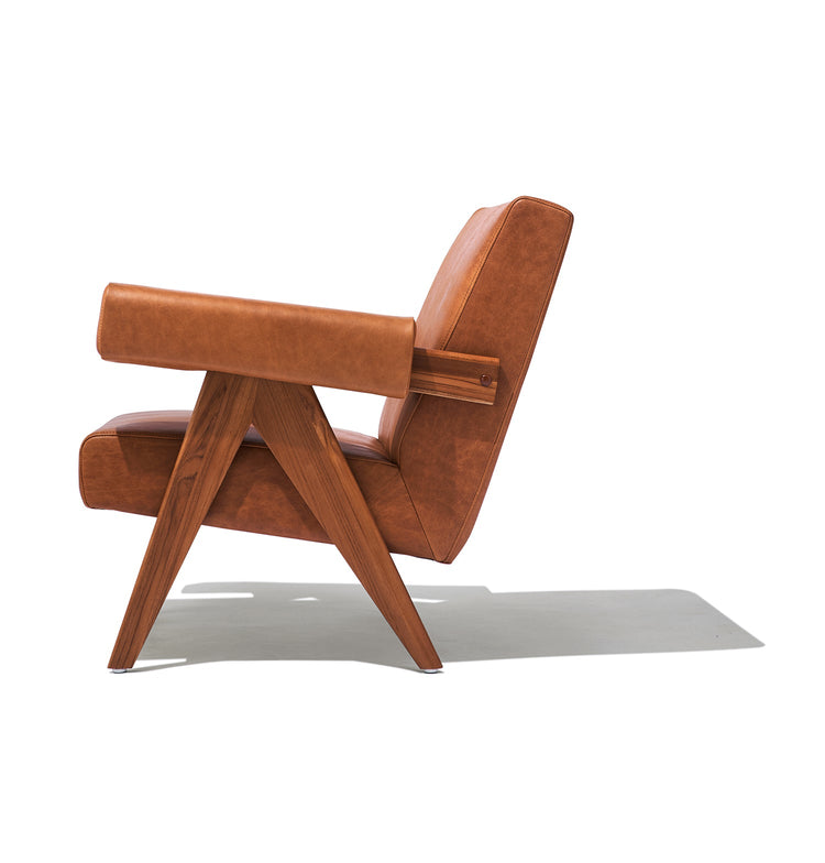 Débora Lounge Chair - Walnut & Caramel Leather